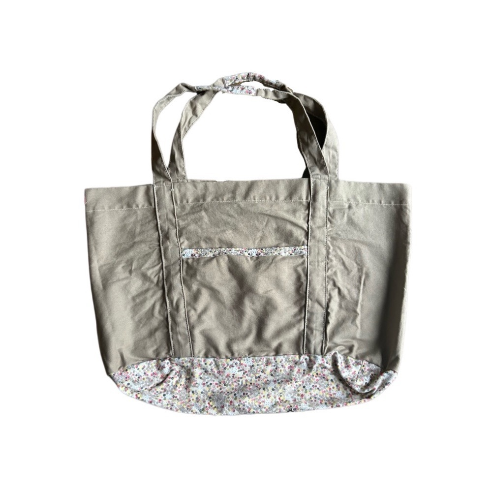 Thirty-One Fold Up Overnight Bag - Floral/Beige